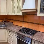 Apartment затишна 2-кімнатна в центрі львова Lviv