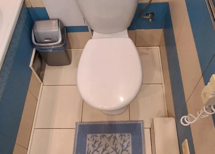 затишна 2-кімнатна в центрі львова * לבוב